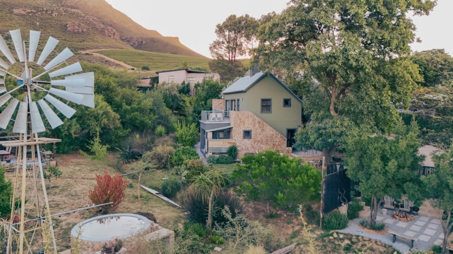2 Bedroom Property for Sale in Ongegund Village Western Cape